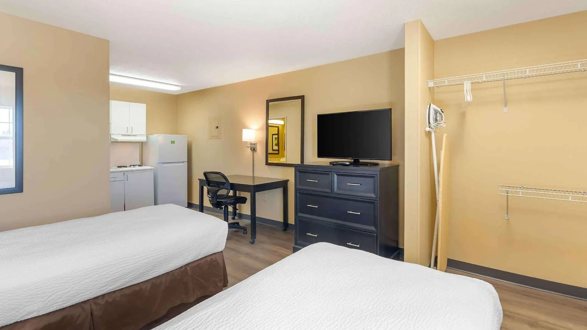 Hotel Extended Stay America Suites - St Louis - Westport - E Lackland Rd Maryland Heights