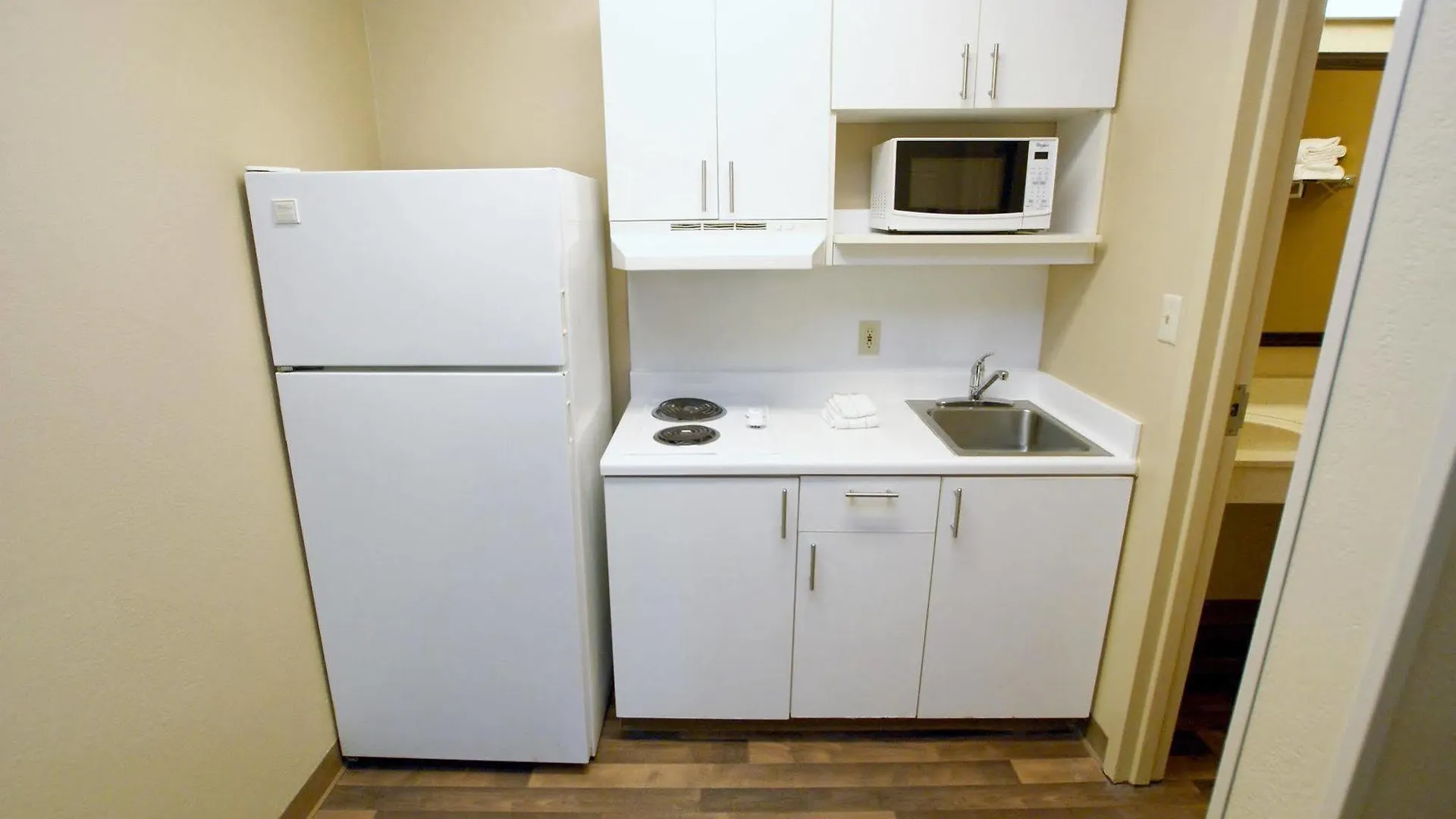 Extended Stay America Suites - St Louis - Westport - E Lackland Rd Maryland Heights Hotel